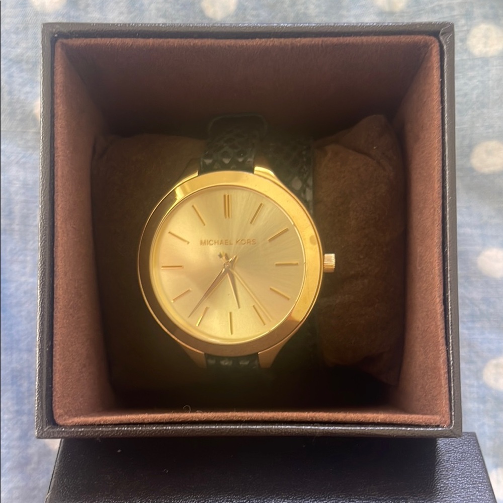Michael Kors Gold and Black Classic Watch